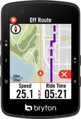 Compteur Bryton Rider 650 vu de face, carte en couleur avec alerte de sortie d'itinéraire, vitesse et temps de sortie à l'écran